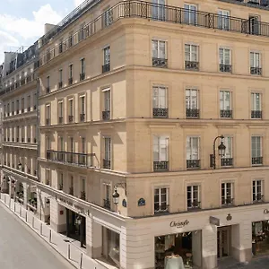 Royal Saint Honore Louvre Parijs